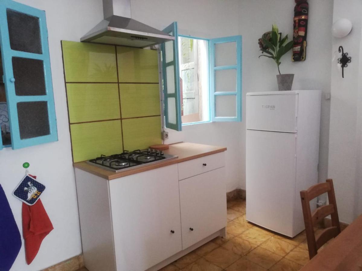 Apartamento Patricia 埃尔米瓜 外观 照片